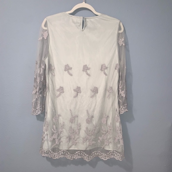 Top - Picture 2 of 3